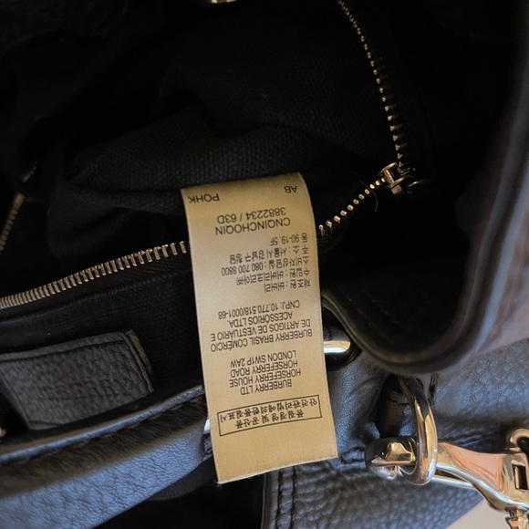 Unique and RARE Burberry tote with leather and metallic rivet - Picture 7 of 16